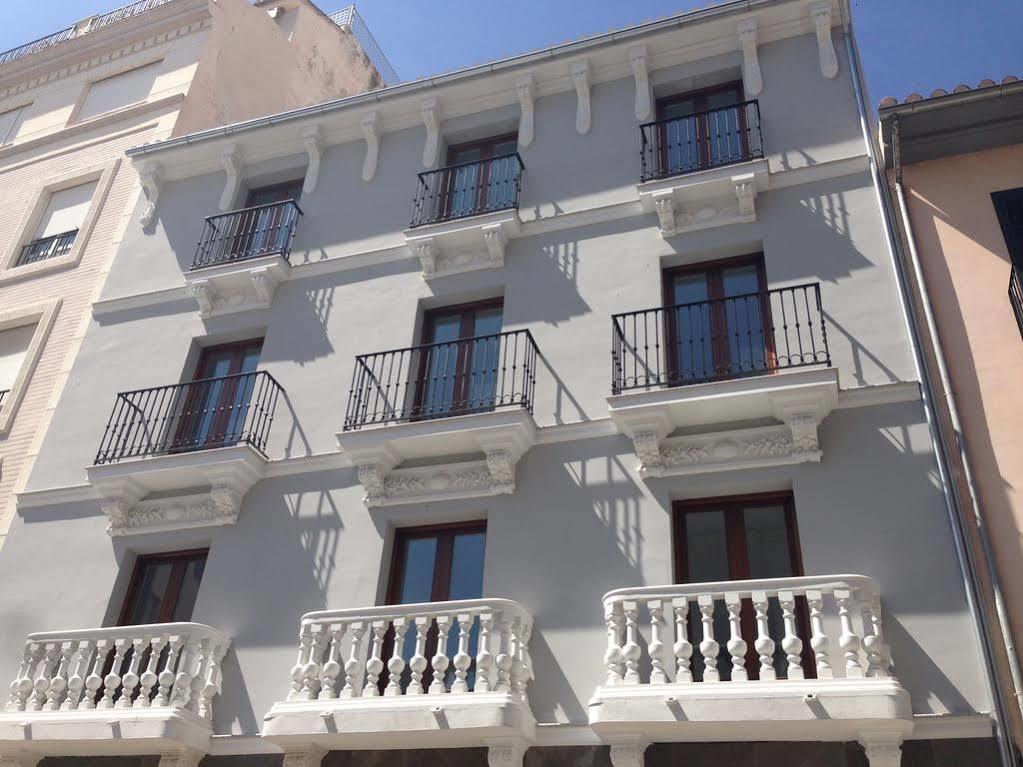 Urbanliving Gran Capitan Granada Exterior foto